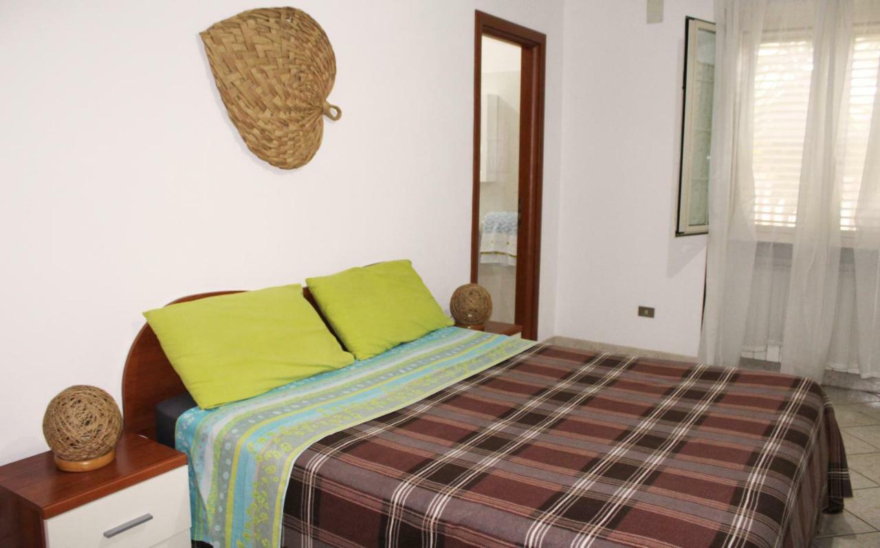 B&B Casa Del Sole - De Luca Apartments Torre Marino Екстериор снимка
